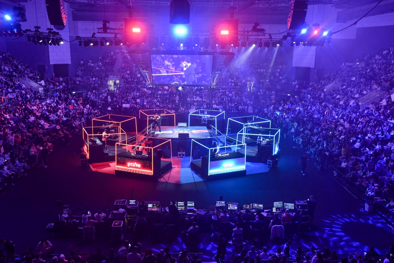 Brawl Stars vs Fortnite · Interactive Arena Show at Toto Hall Holon — project image 2